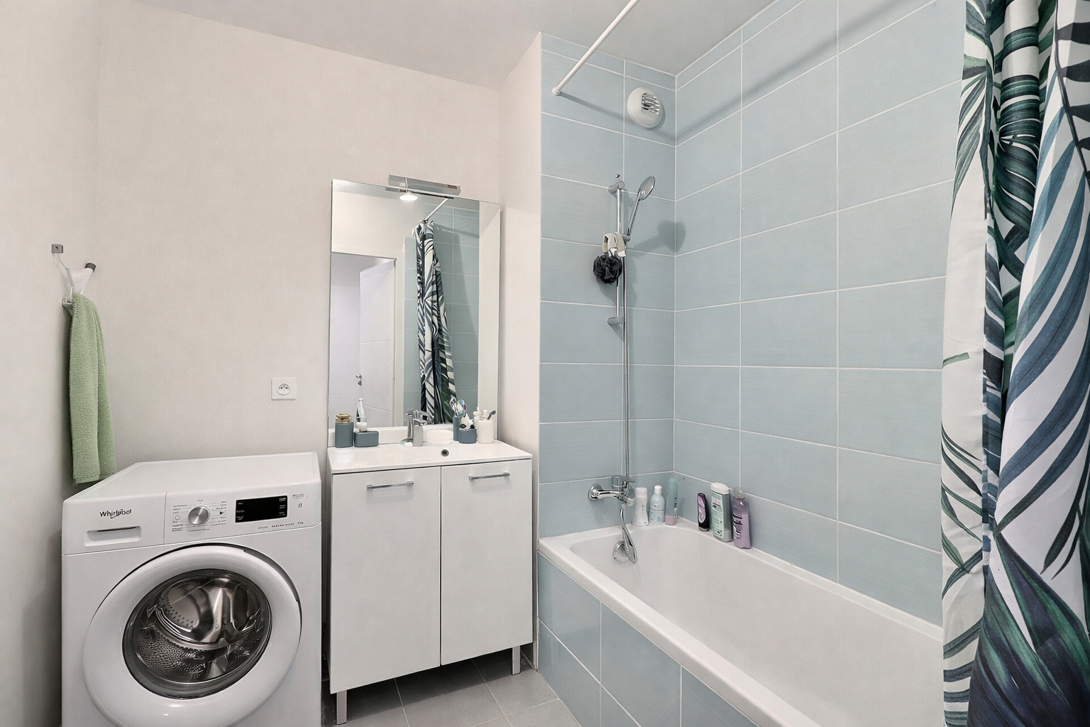 Appartement 3 pièces de 71.24 m² à Chambery (73000) - référence 922