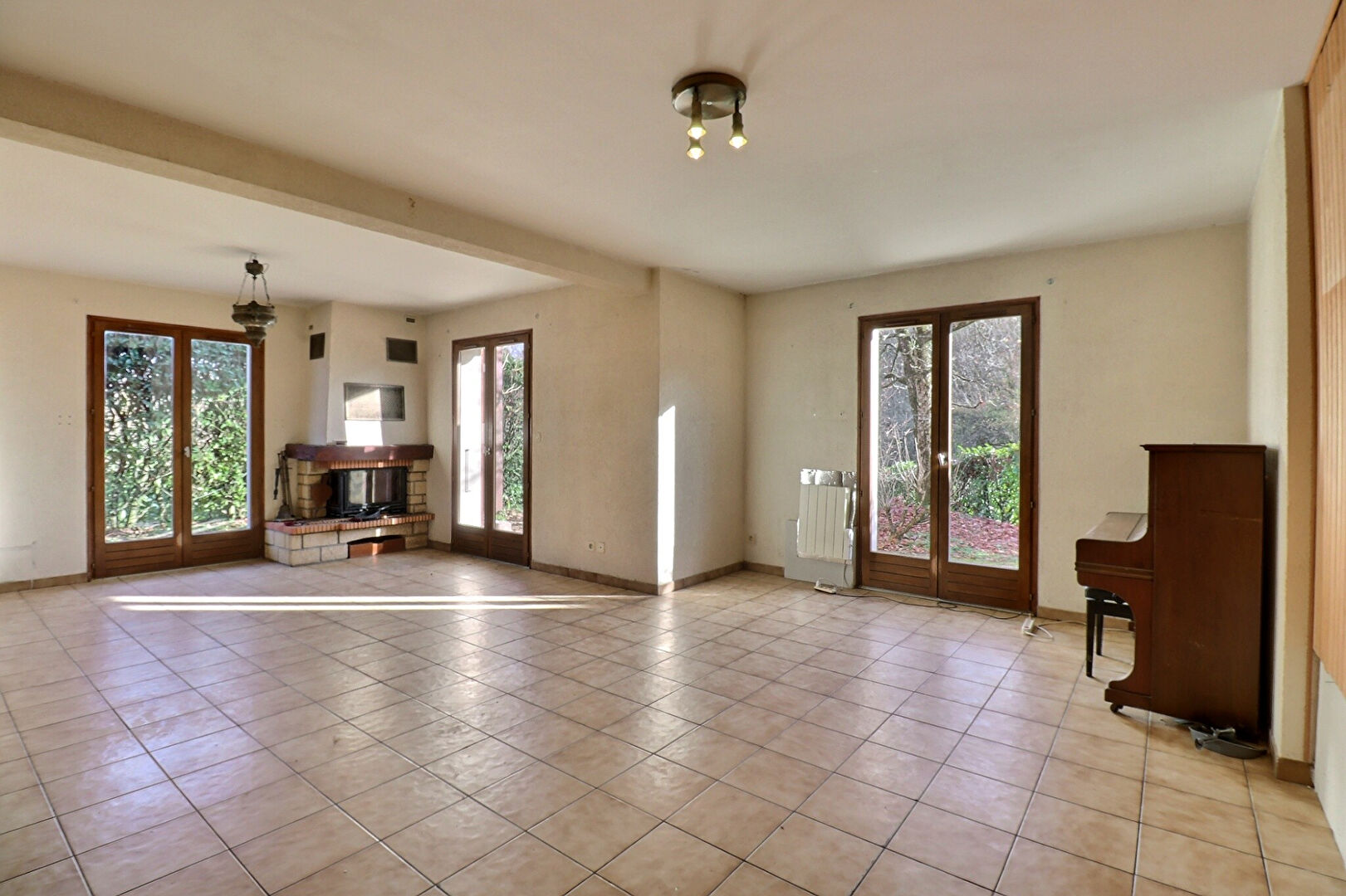 Maison 5 pièces de 115 m² à Barberaz (73000) - référence 959