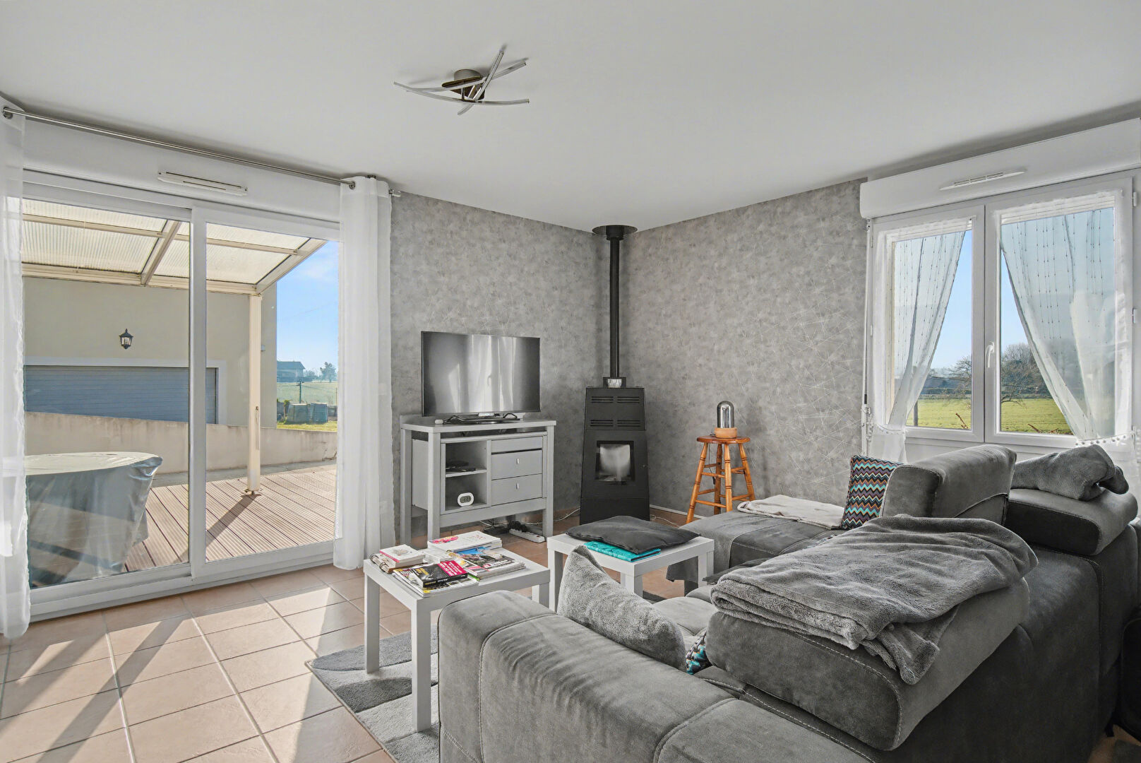 Maison 5 pièces de 107.18 m² à Chambery (73000) - référence 1012