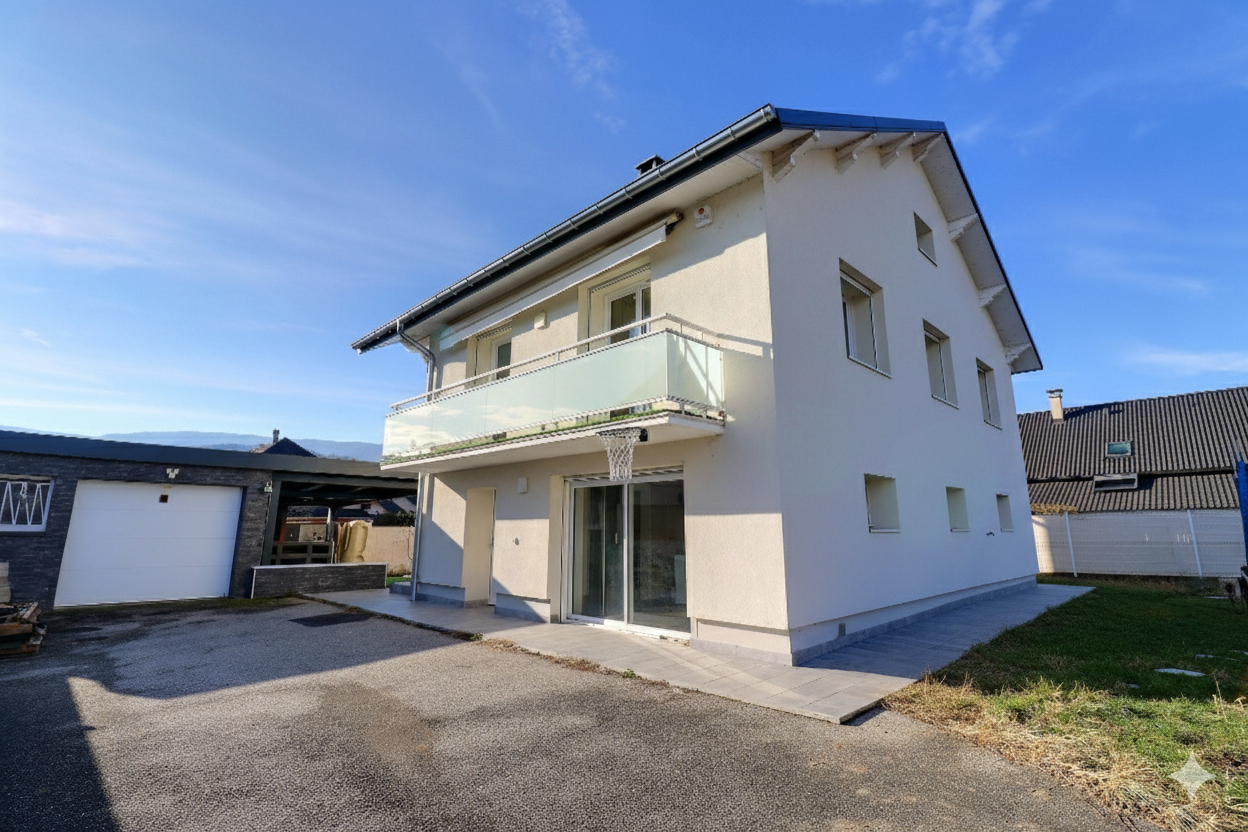 Maison 7 pièces de 153.45 m² à Chambery (73000)