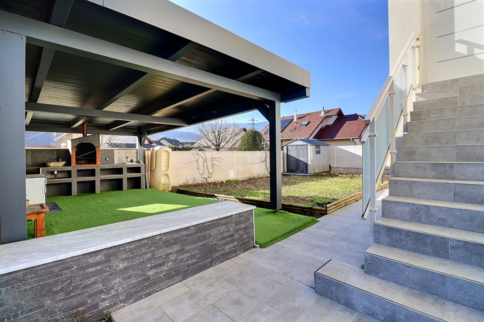 Maison 7 pièces de 153.45 m² à Chambery (73000) - référence 1040