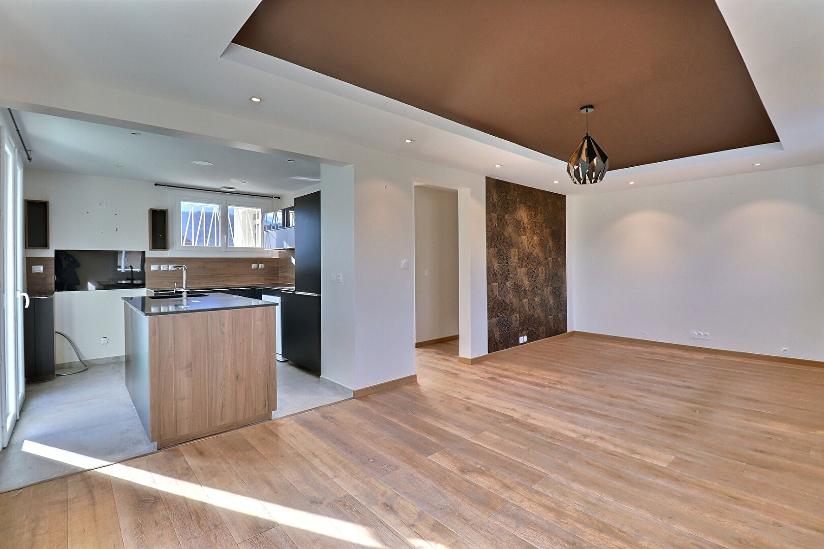 Maison 7 pièces de 153.45 m² à Chambery (73000) - référence 1040