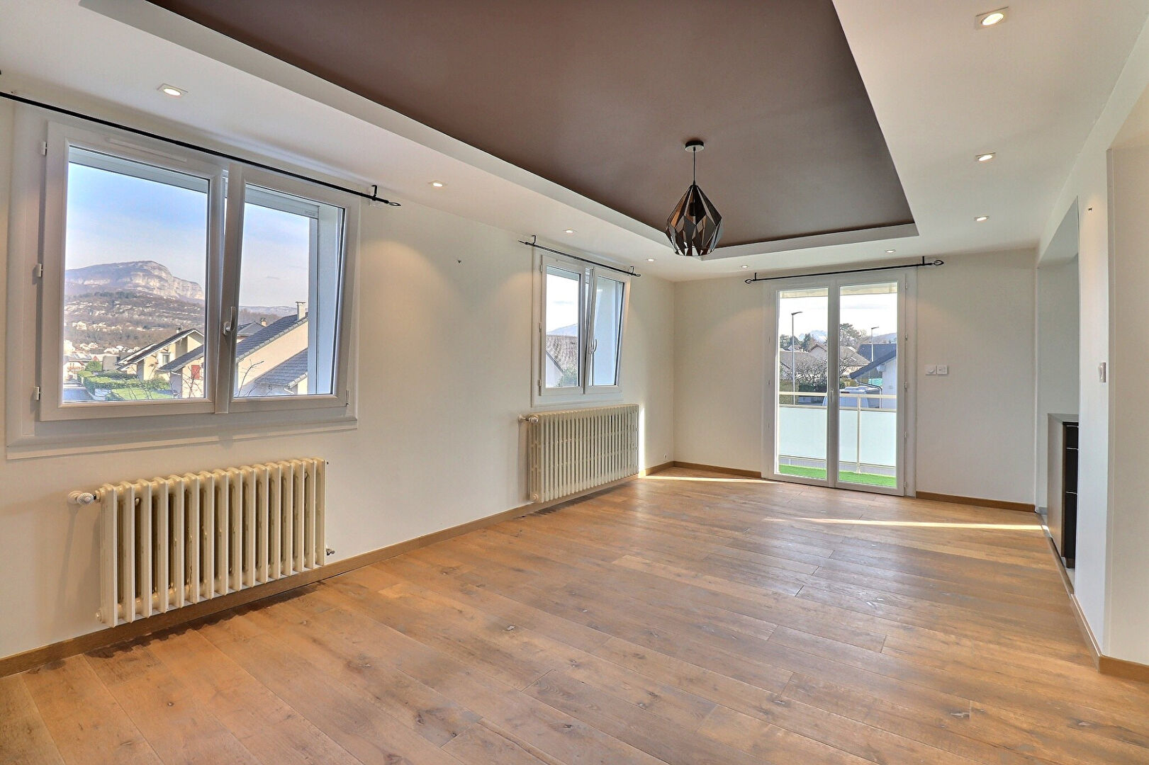 Maison 7 pièces de 153.45 m² à Chambery (73000) - référence 1040