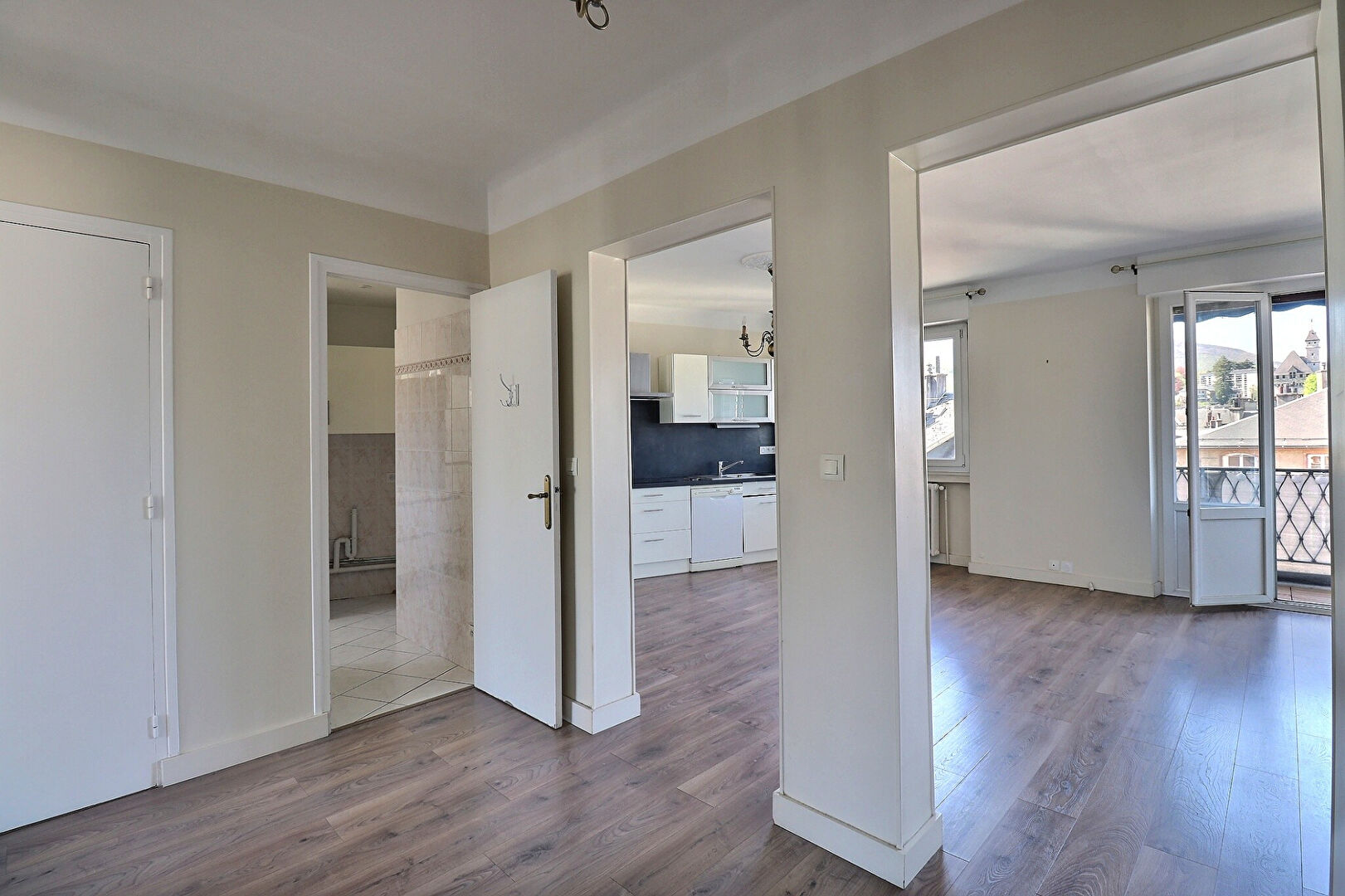 Appartement 3 pièces de 71 m² à Chambery (73000) - référence 1070