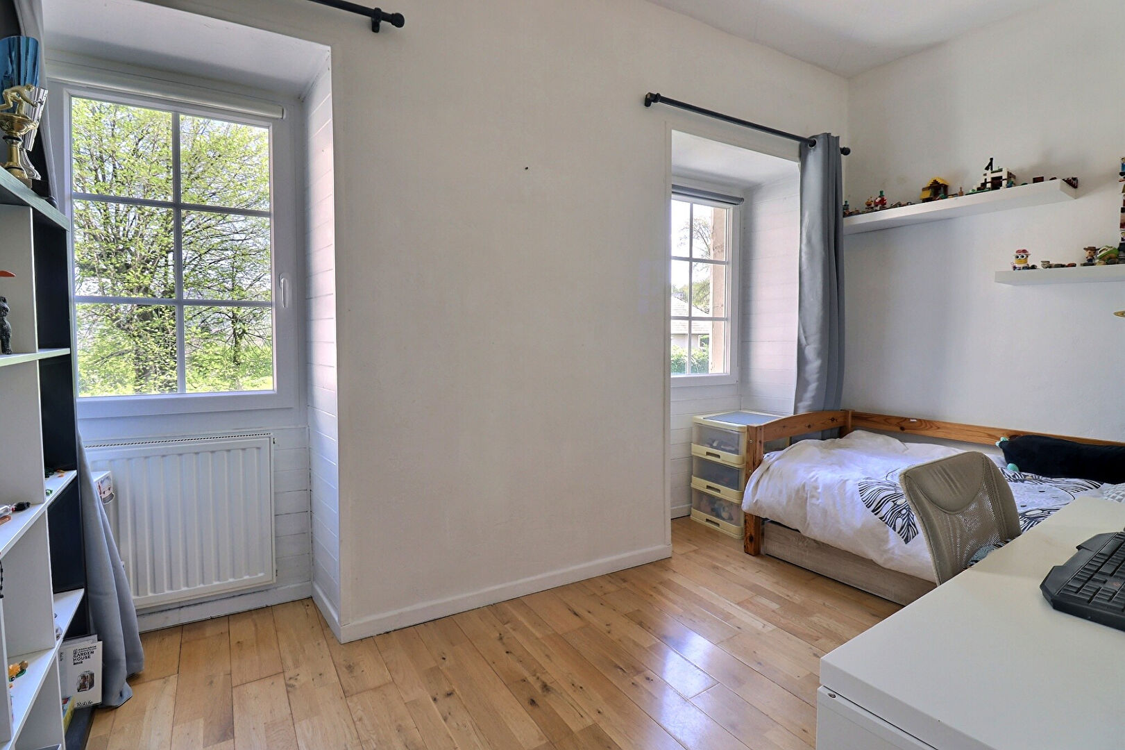 Appartement 6 pièces de 133.53 m² à Chambery (73000) - référence 1074