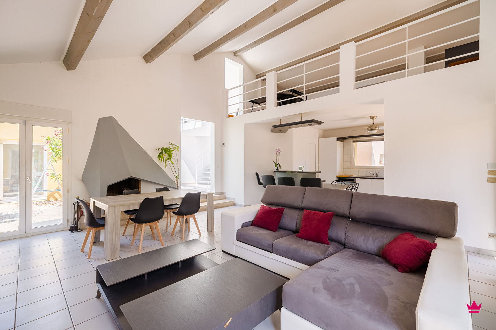 Maison meuble 6 pices VILLETTE D'ANTHON