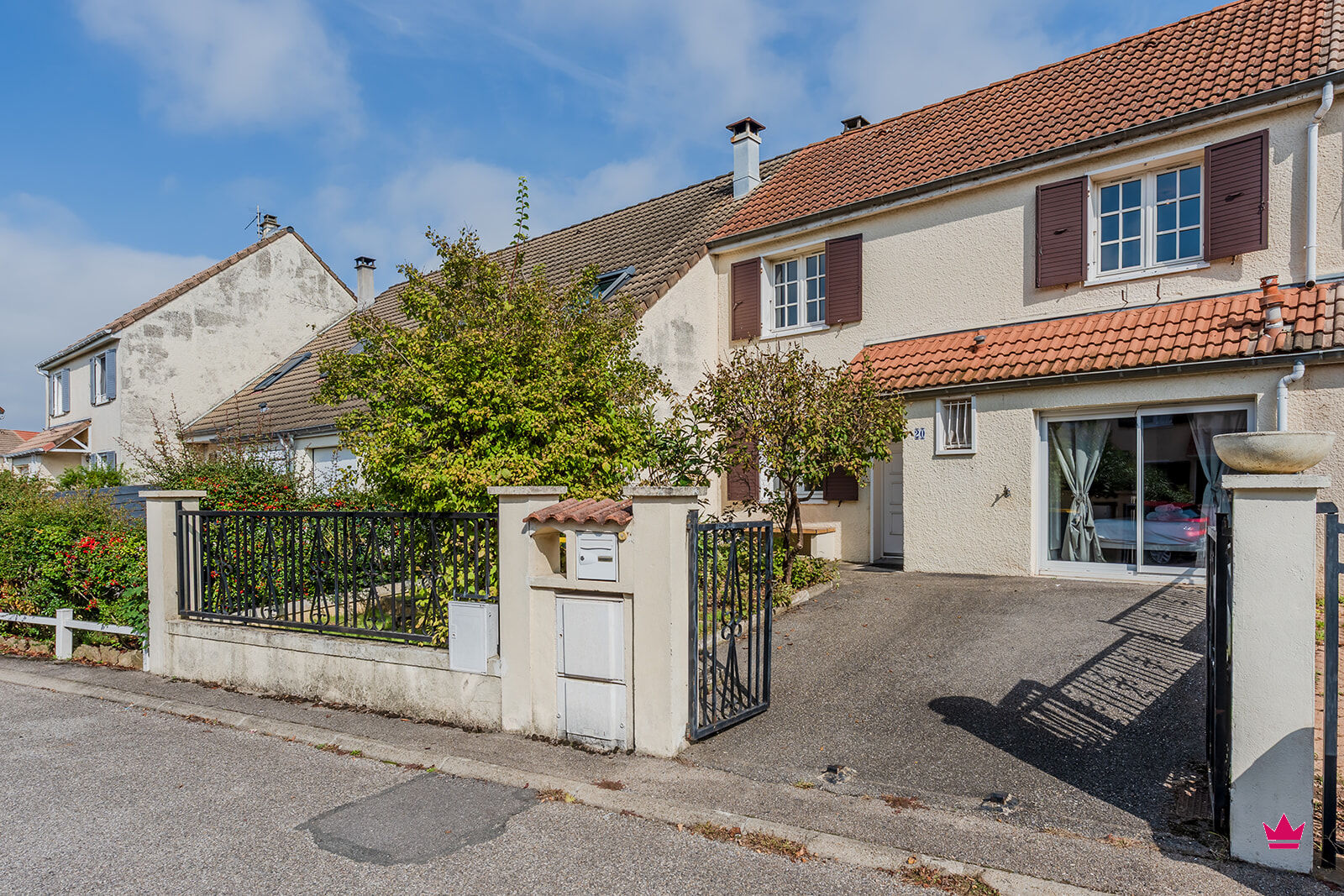 Maison Decines Charpieu 6 pices 104 m2