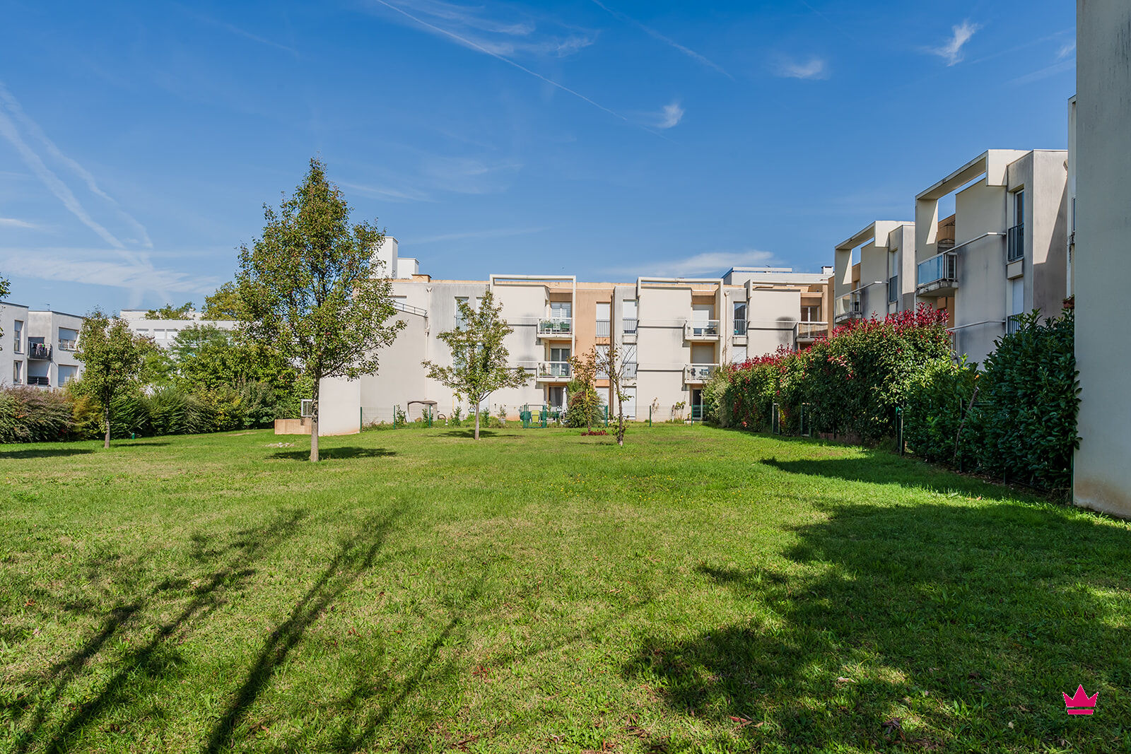 Appartement Meyzieu 2 pices 40 m2 avec jardin