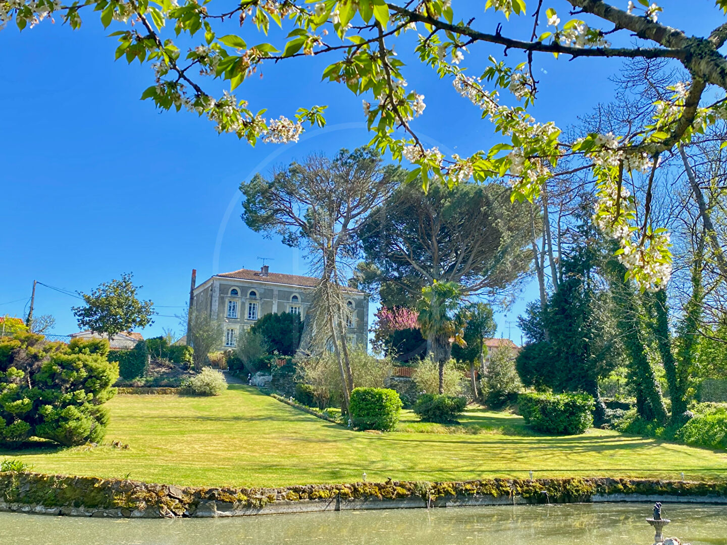 Magnifique maison de matre
