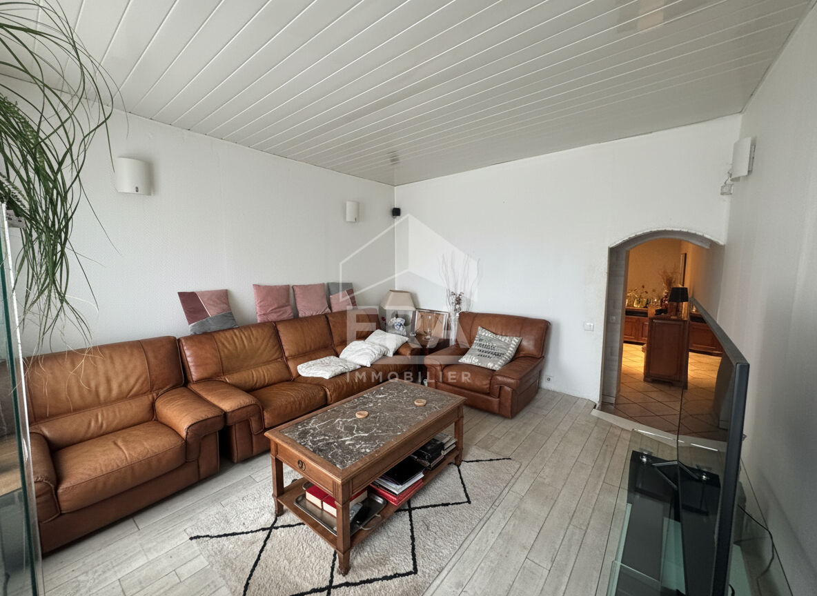 Maison 8 pièces 185 m² · à Carvin · 185 m² · 199 900 €
