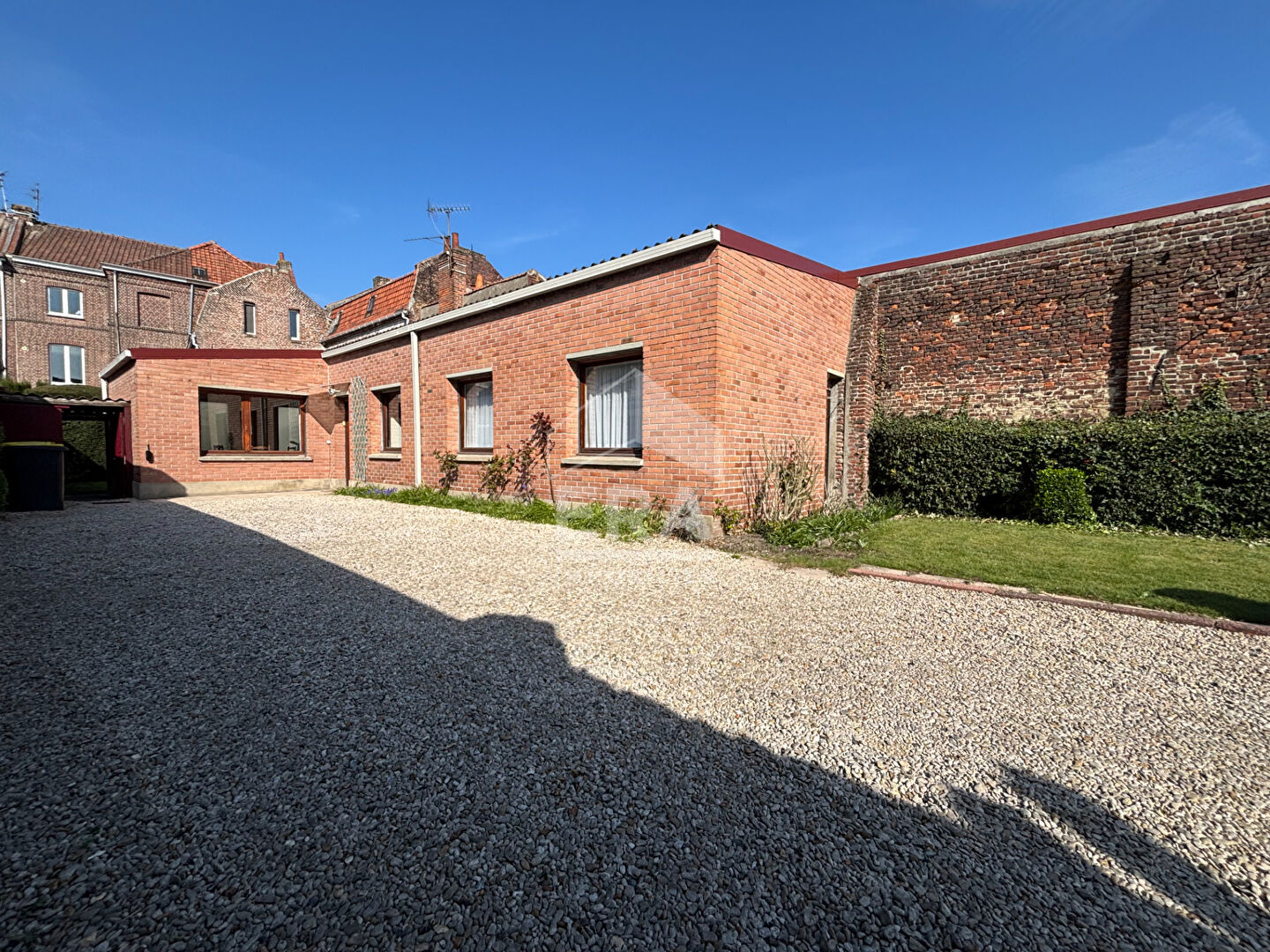 Immeuble 15 pièces 281 m² · à Carvin · 281 m² · 399 000 €