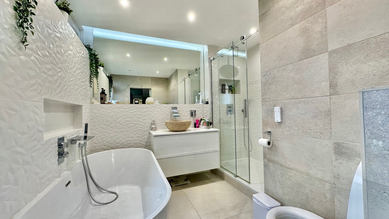 Appartement a louer nanterre - 5 pièce(s) - 111 m2 - Surfyn