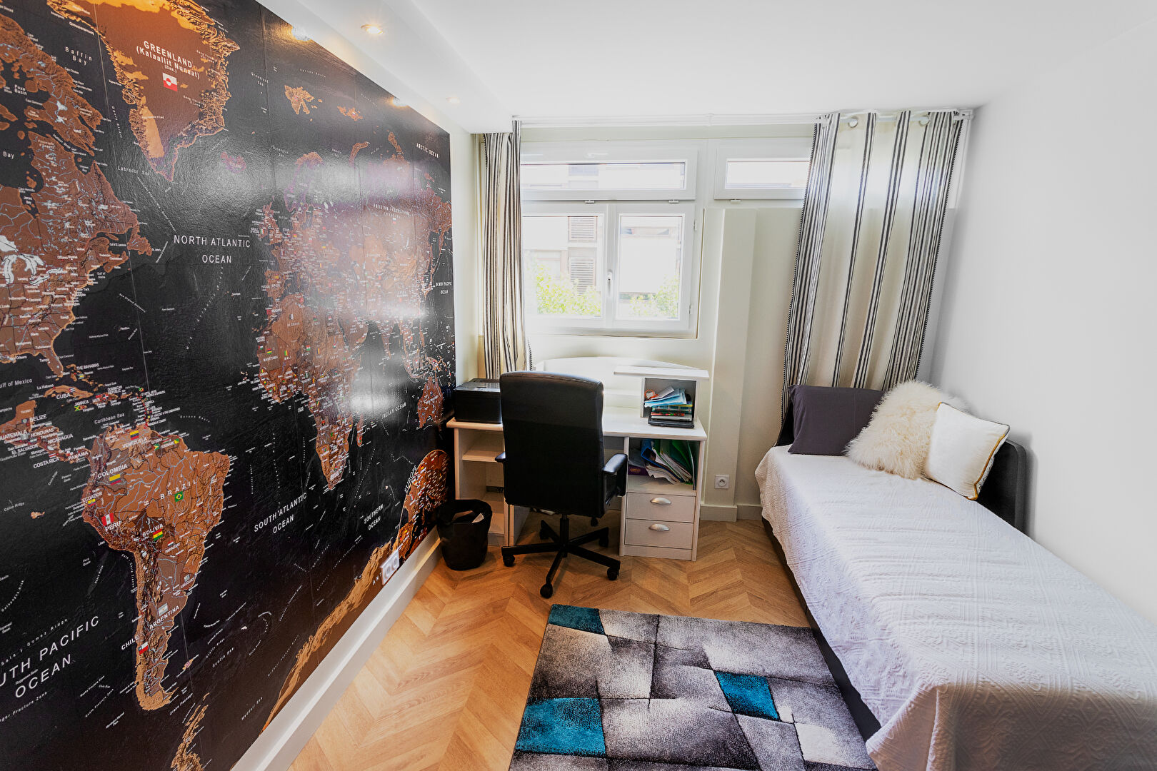 Appartement a louer nanterre - 5 pièce(s) - 111 m2 - Surfyn