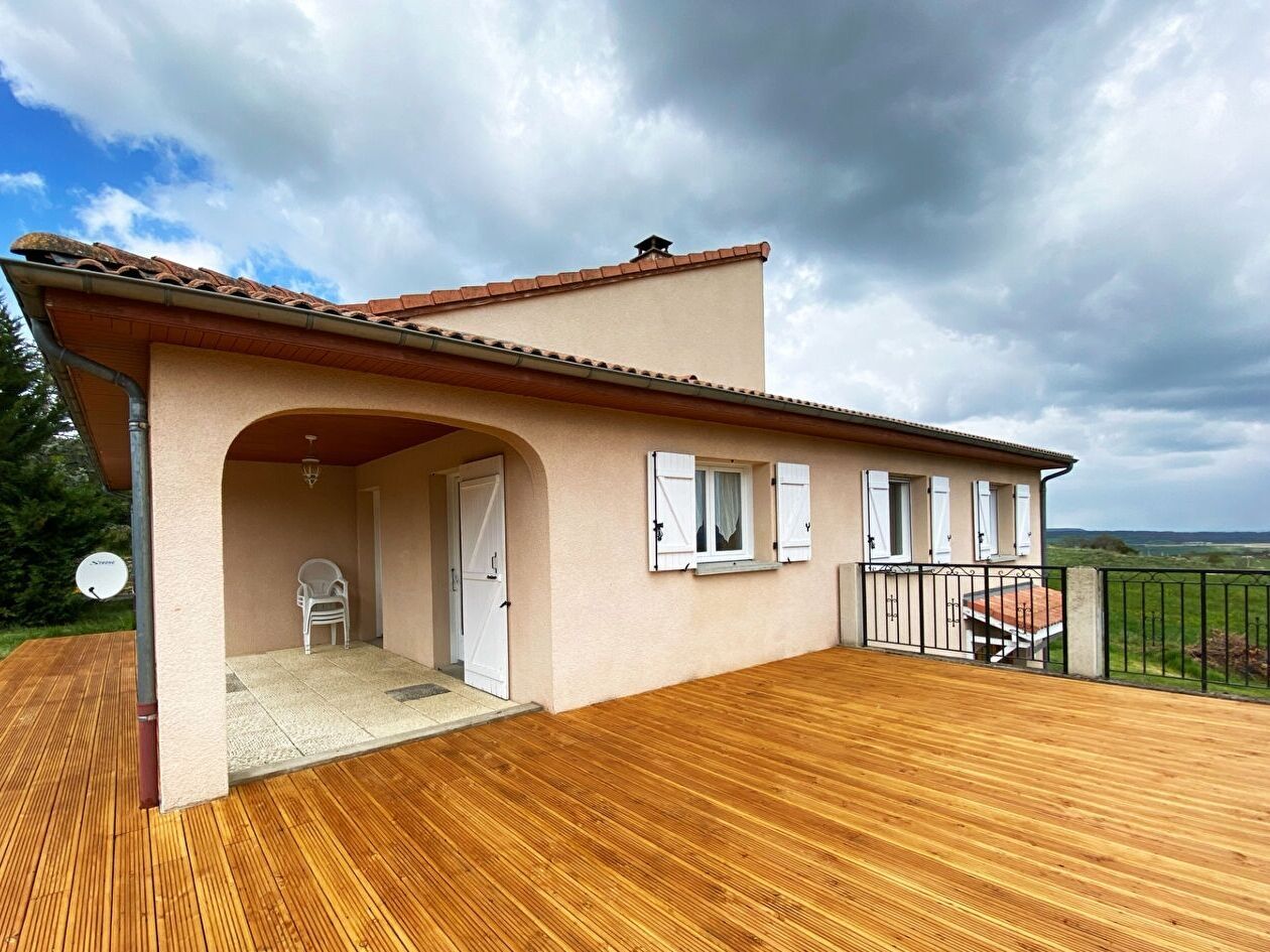 Maison Cournols 4 pièce(s) 104 m2