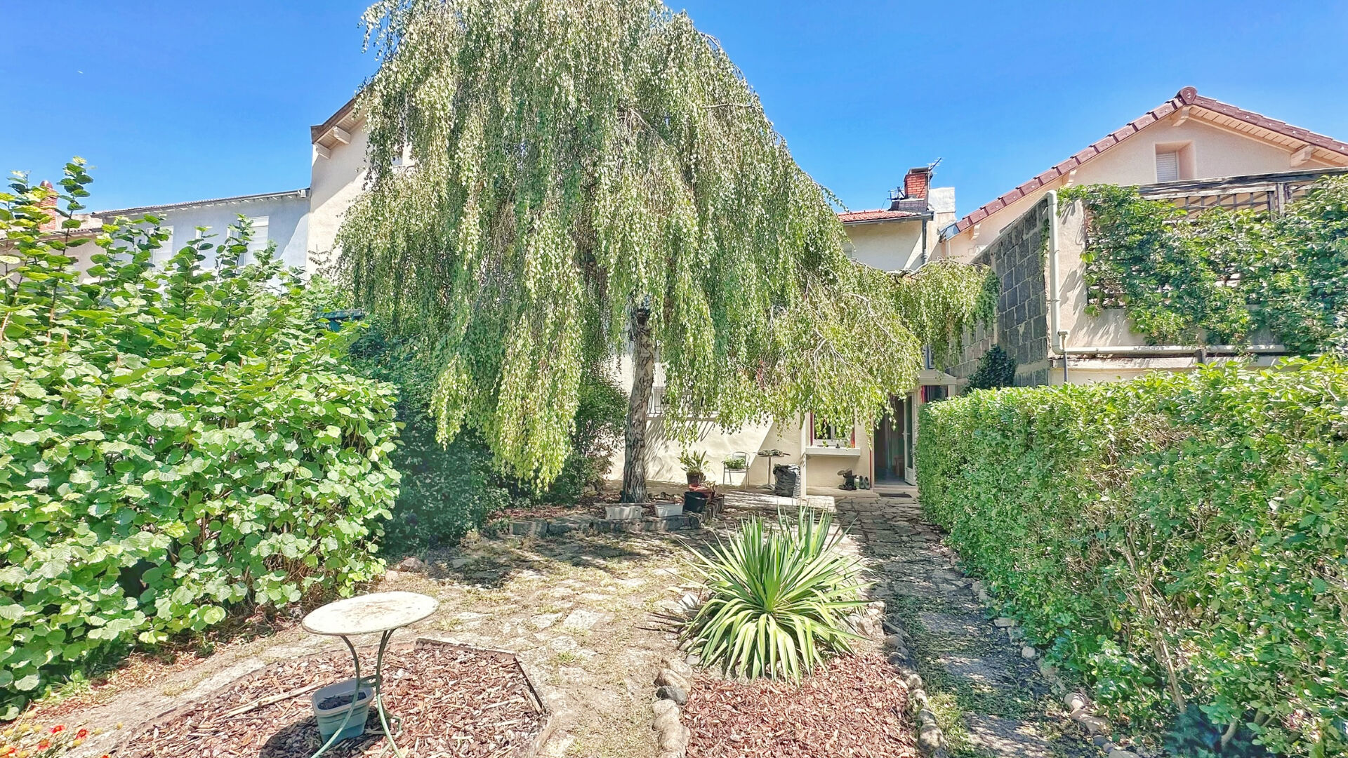 Maison 5 pièces 116 m² · à Clermont Ferrand · 116 m² · 222 390 €