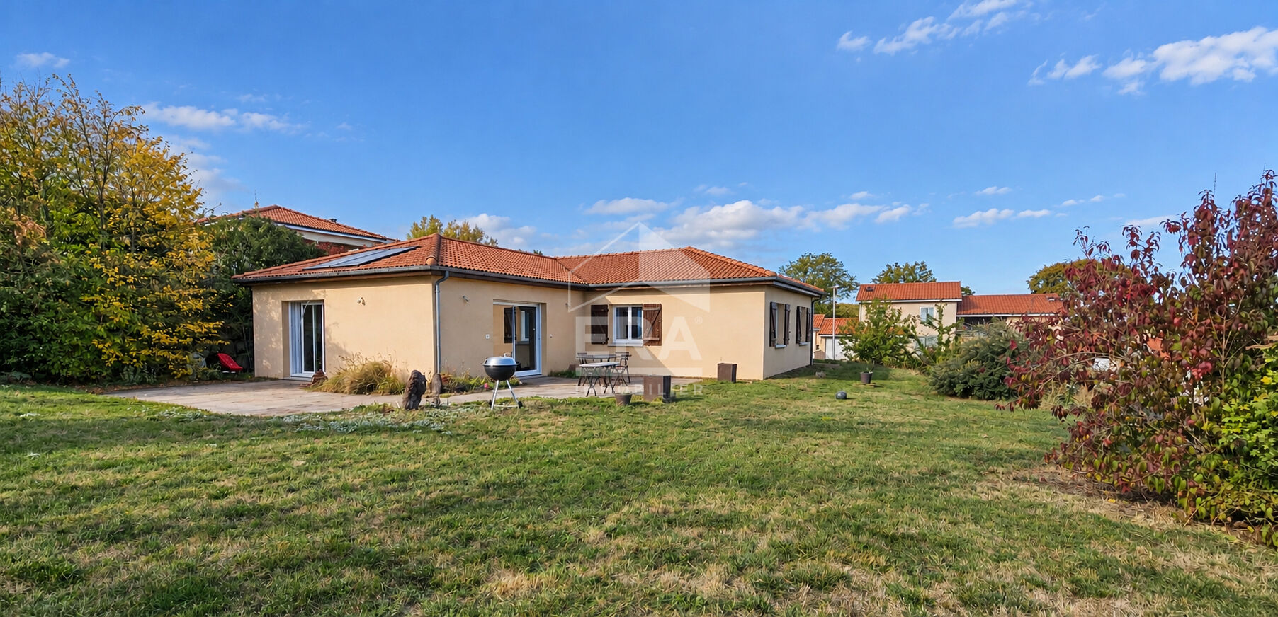 Maison 5 pièces 112 m² · à Saint-Genès-Champanelle · 112 m² · 289 000 €