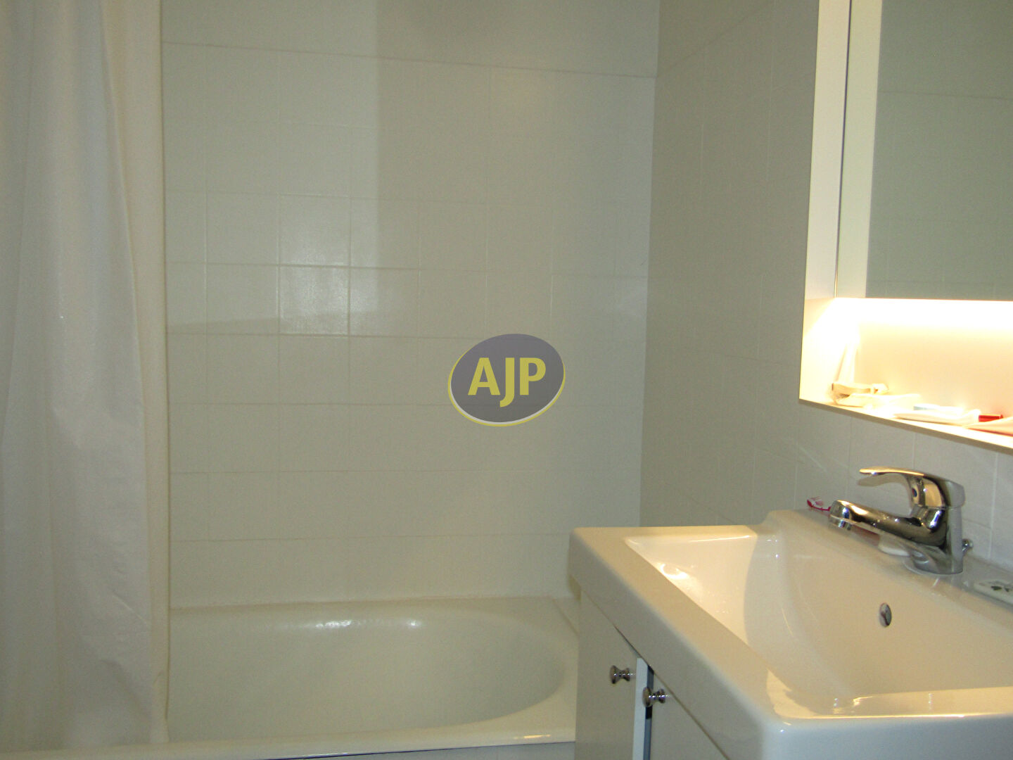 Bien immobilier - photo 17