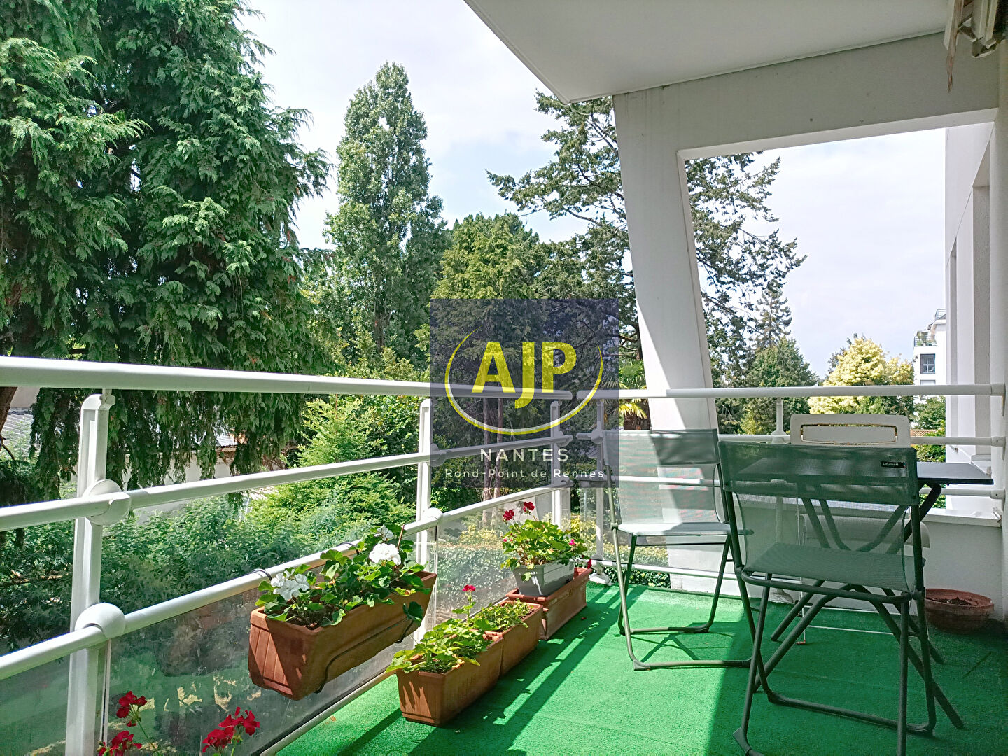 Bien immobilier - photo 2
