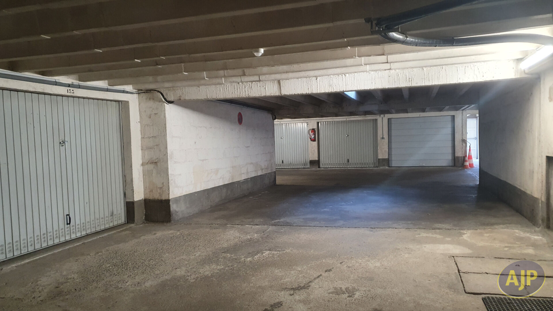 Bien immobilier - photo 2