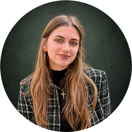 Victoria DANTZIKIAN 