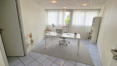 Bureaux à Quelques Pas De Tours Centre