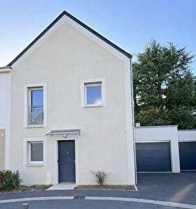 Charmante maison récente avec garage et jardinet