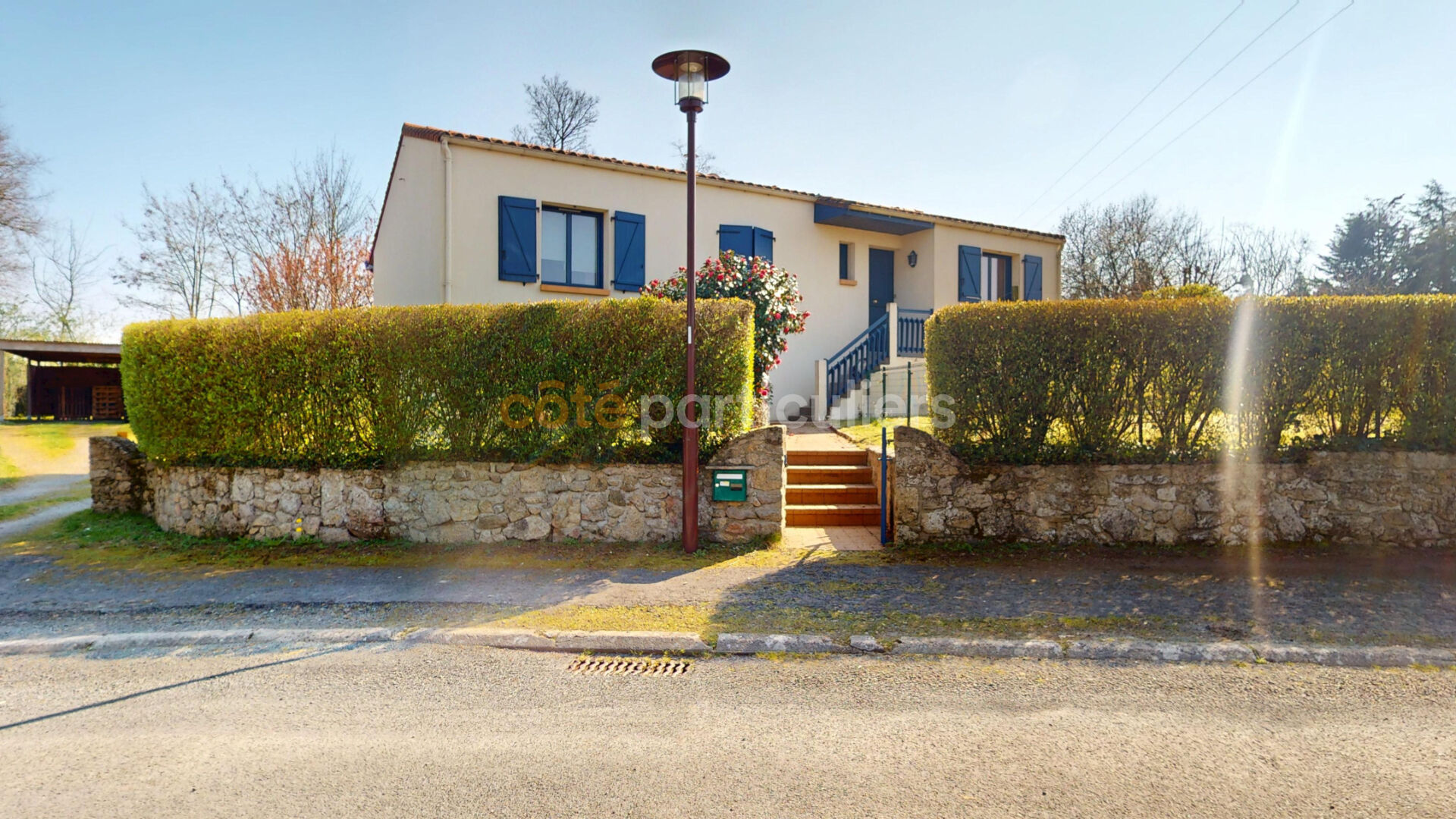 CHARMANTE MAISON DE 149 M2 , BEAUCOUP DE POTENTIEL