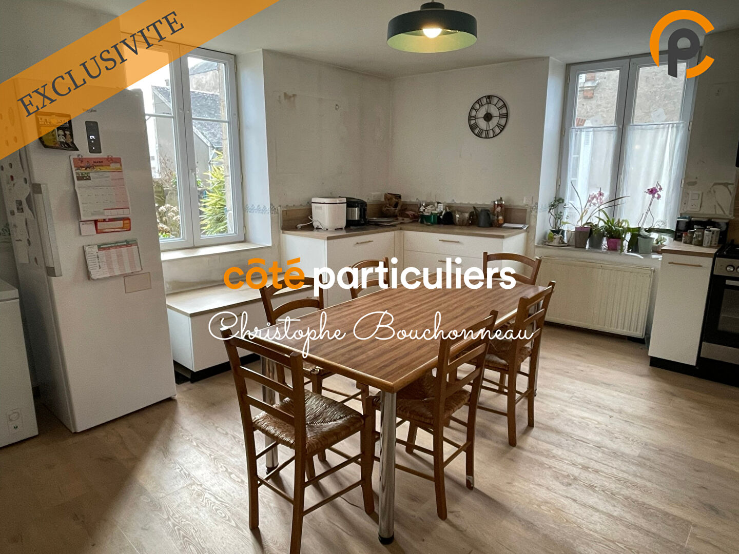 CHOLET MAISON DÉBUT SIÈCLE 146 M2 - 4 CHAMBRES 1 BUREAU