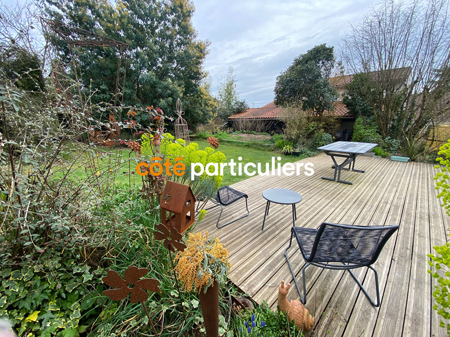 MAISON TROIS PIECES 65 M²