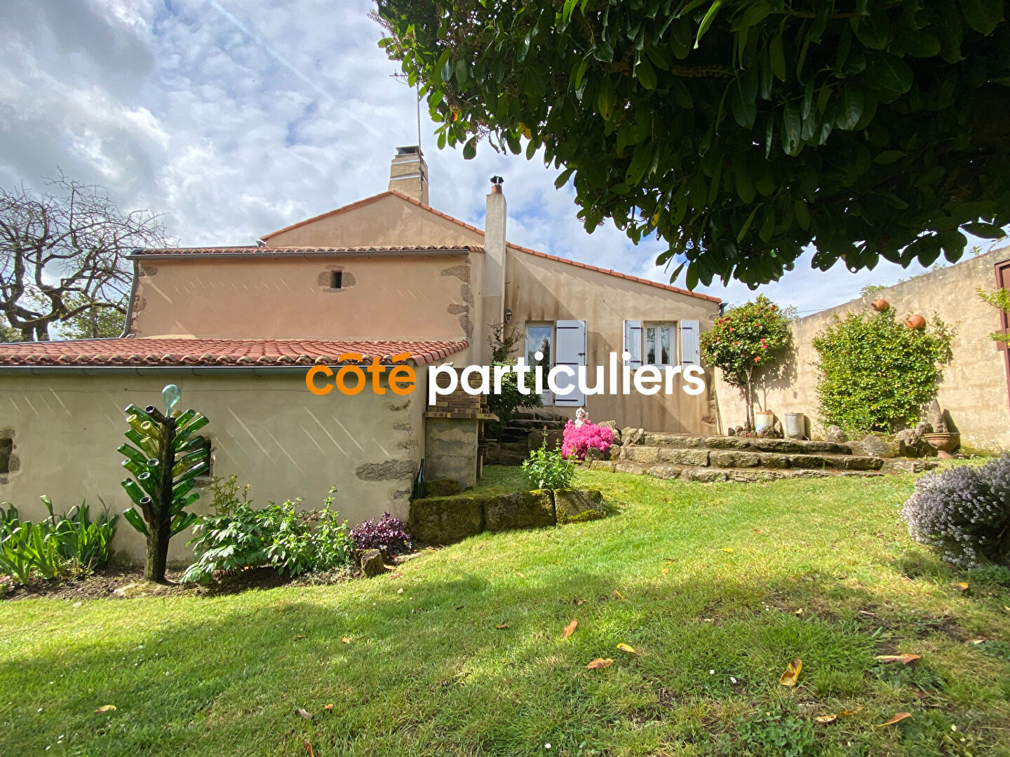 EN CAMPAGNE- MAISON FAMILIALE DE 5 CHAMBRES - LA VERRIE (85130), À 10 MIN DU PUY DU FOU