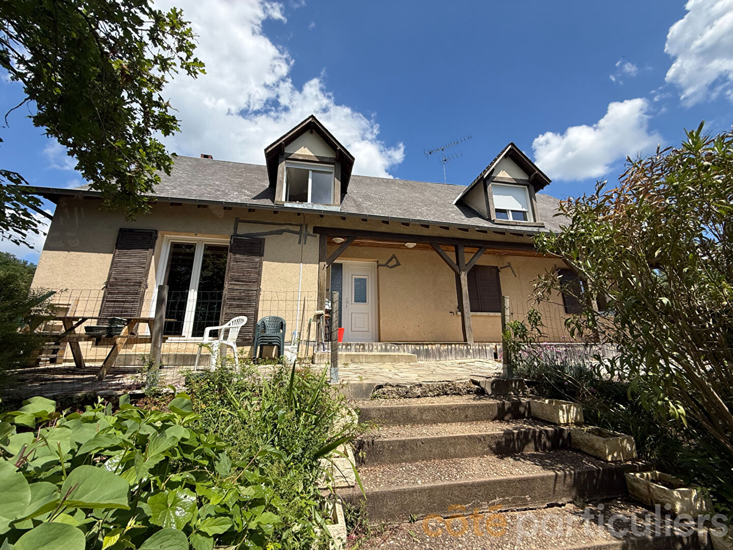 Maison 8 pièces 187 m² · à Saint Amand Montrond · 187 m² · 158 990 €