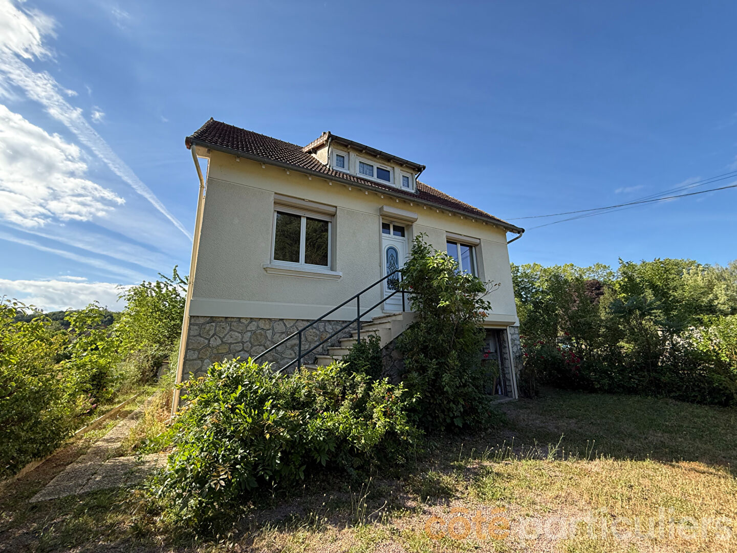 Maison 8 pièces 150 m² · à Saint-Amand-Montrond · 150,4 m² · 148 990 €