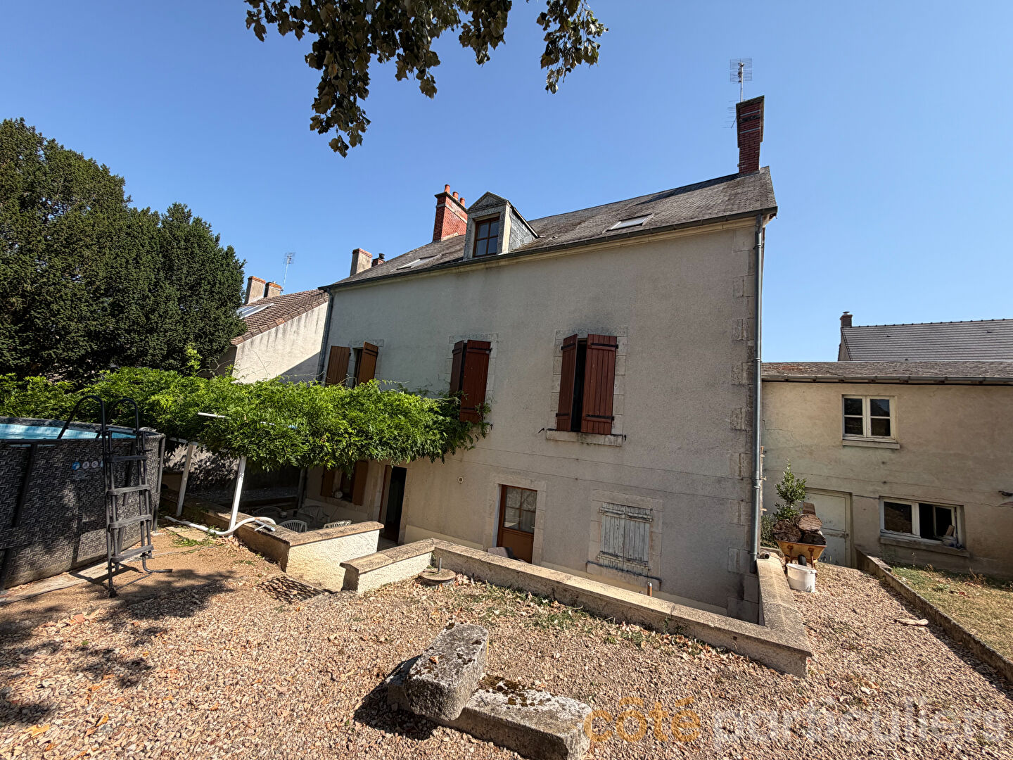 Maison 7 pièces 183 m² · à Vallenay · 183 m² · 139 000 €