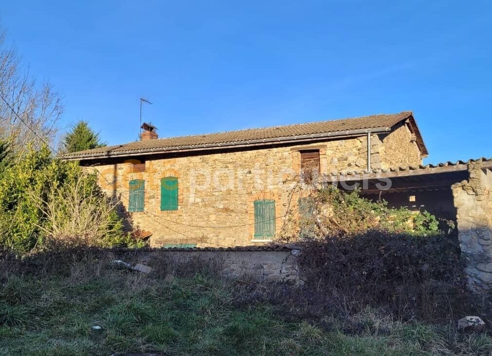 Maison 7 pièces 180 m² · à Celles sur Durolle · 180 m² · 106 000 €
