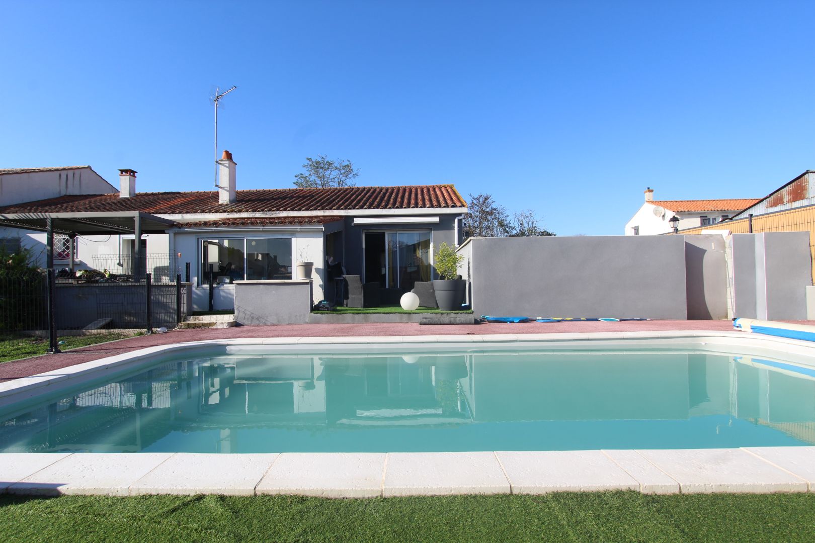 Maison 5 pièces 113 m² · à Saint-Michel-en-l'Herm · 112,7 m² · 228 000 €