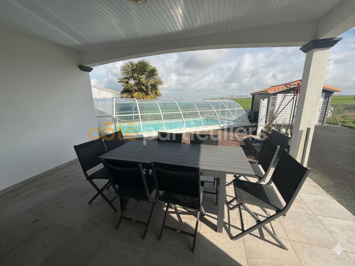 Maison 6 pièces 152 m² · à L'Aiguillon-la-Presqu'Île · 151,6 m² · 399 000 €