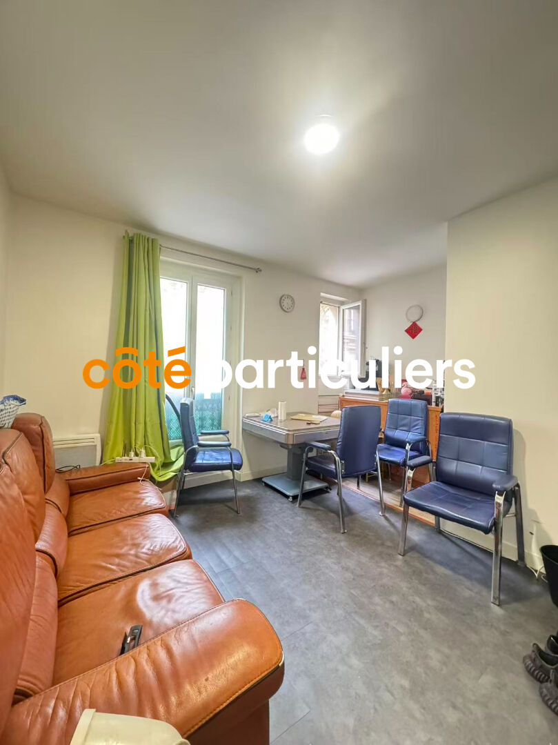 Appartement Paris 3 pièce(s) 42,91 m2