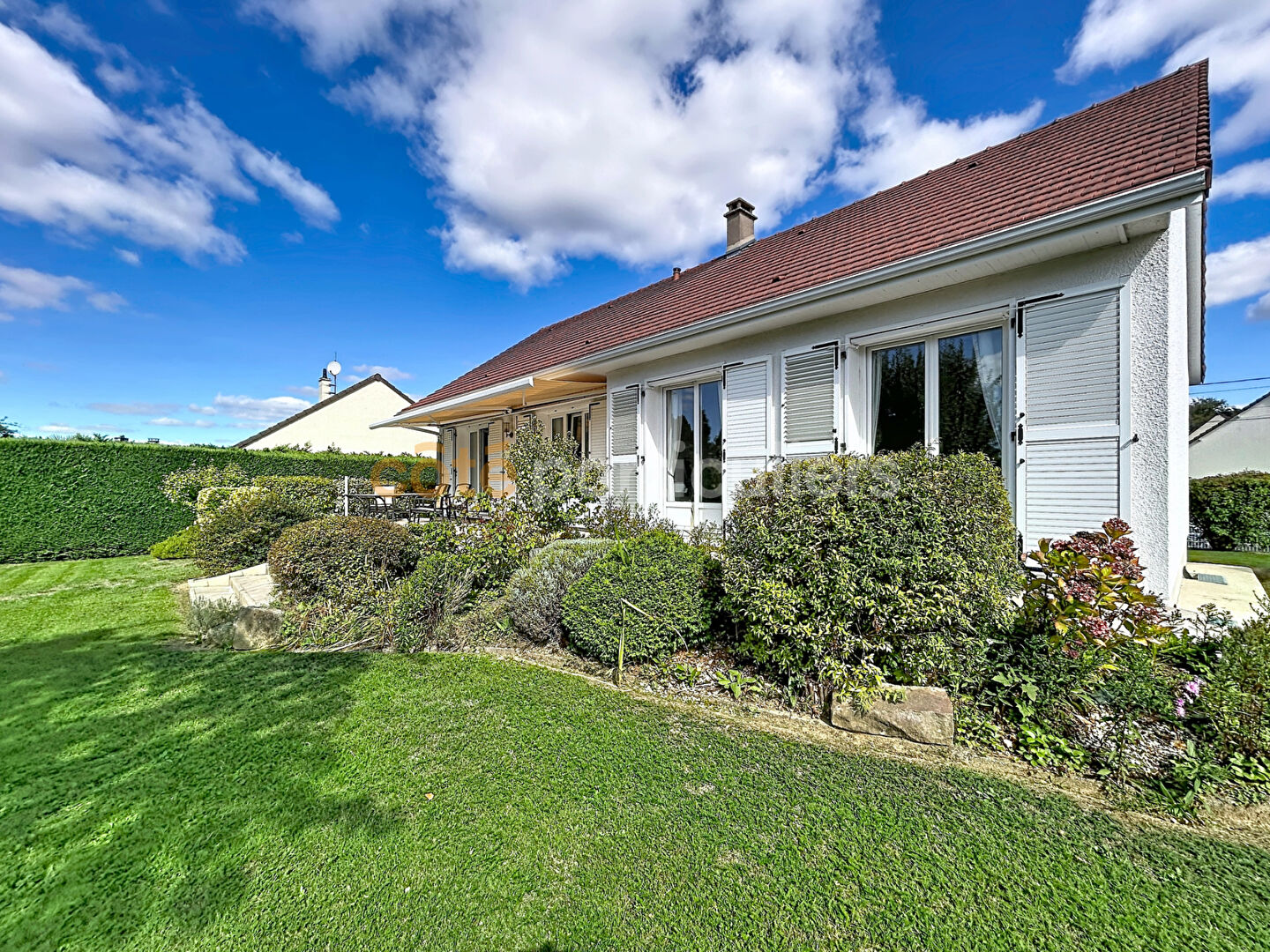 Maison 5 pièces 94 m² · à St Ouen du Tilleul · 94 m² · 258 000 €