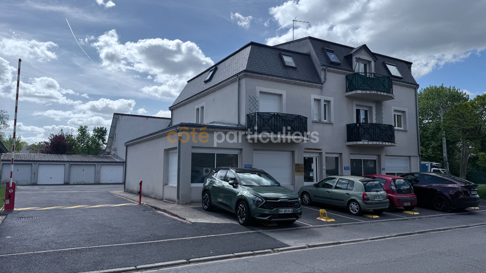 Local commercial 145 m² · à Quincy sous Senart · 145 m² · 498 000 €