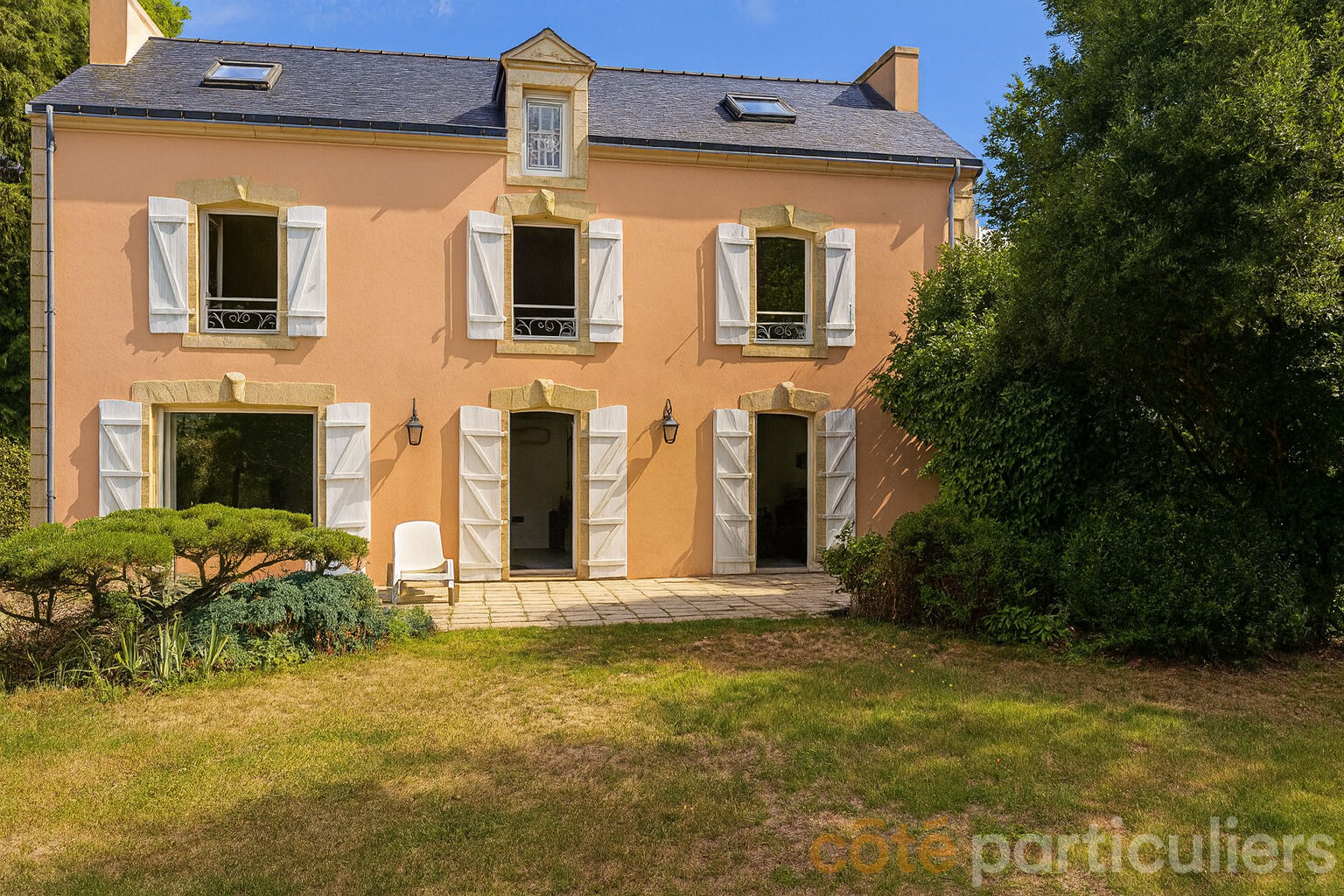 Maison 8 pièces 250 m² · à Languidic · 250 m² · 471 985 €