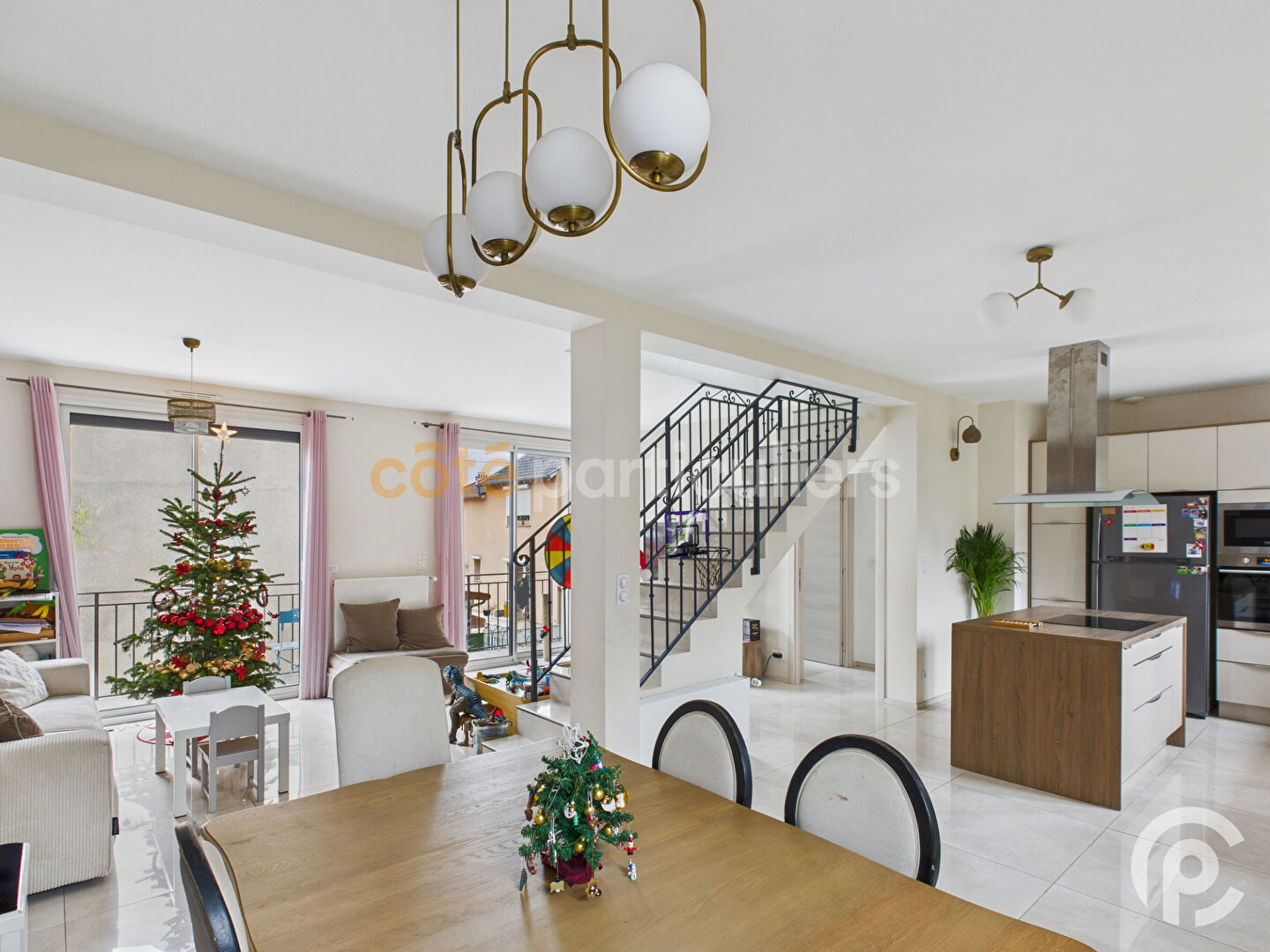 Maison récente DPE A au calme proche transports