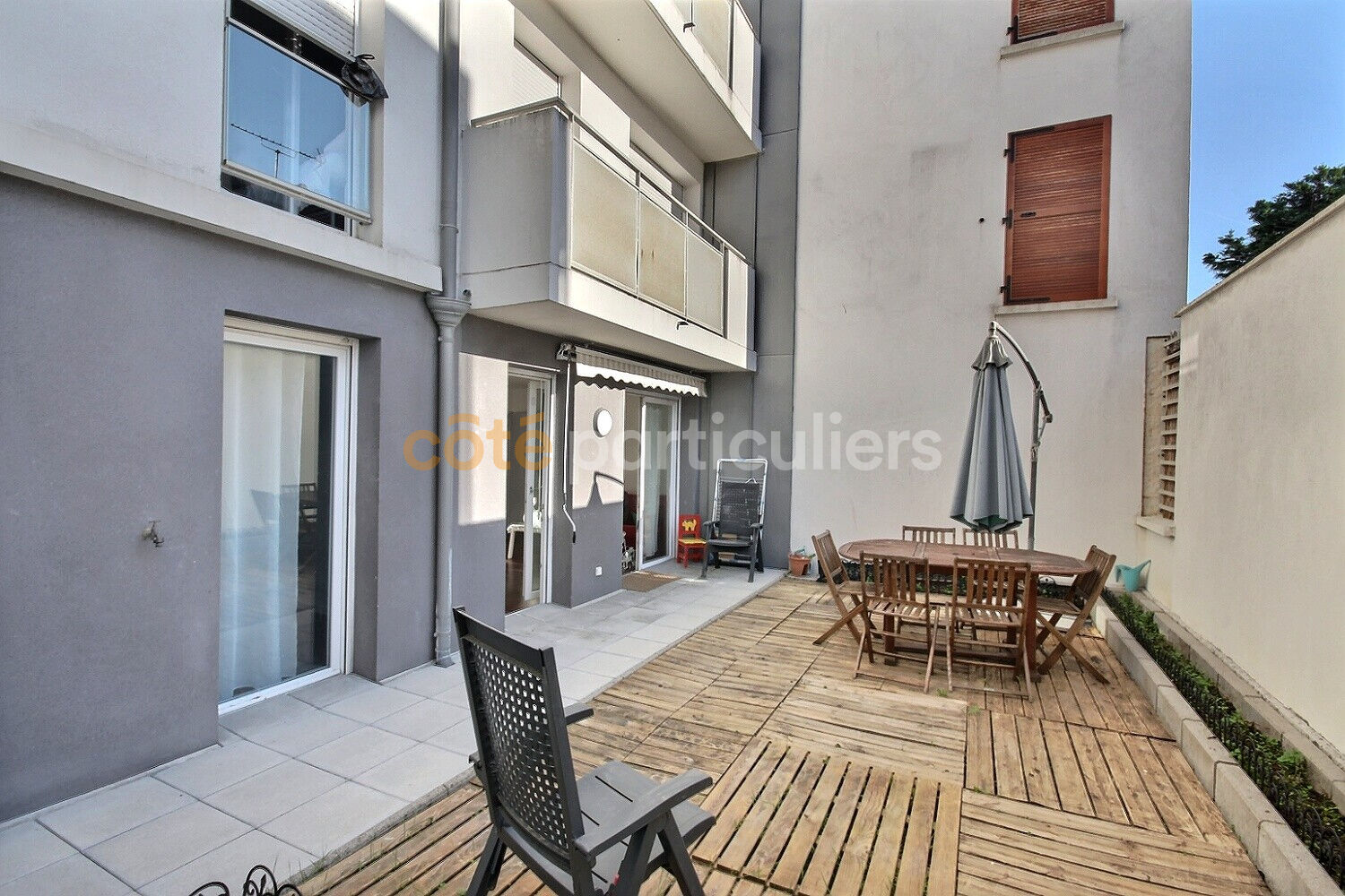 Appartement familial 3 chambres rez de jardin - terrasse