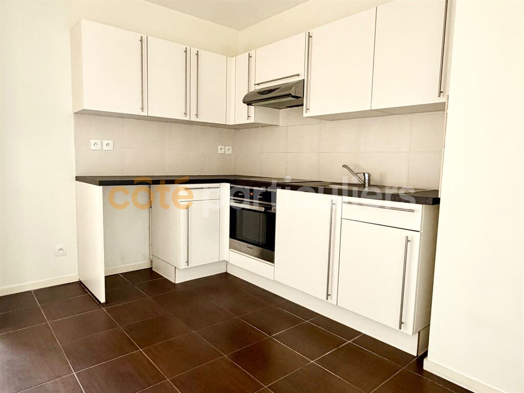 APPARTEMENT T3 AVEC VUE ET TERRASSE