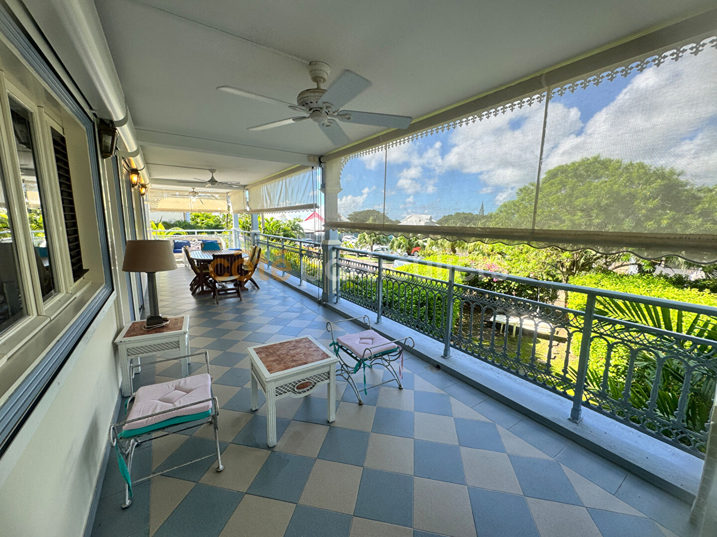Appartement 3 pièces 82 m² · à Saint Francois · 82 m² · 299 000 €