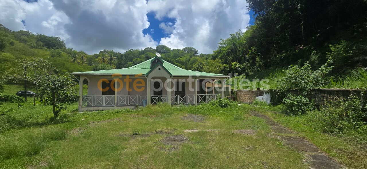 Maison 4 pièces 112 m² · à Les Abymes · 112 m² · 325 000 €