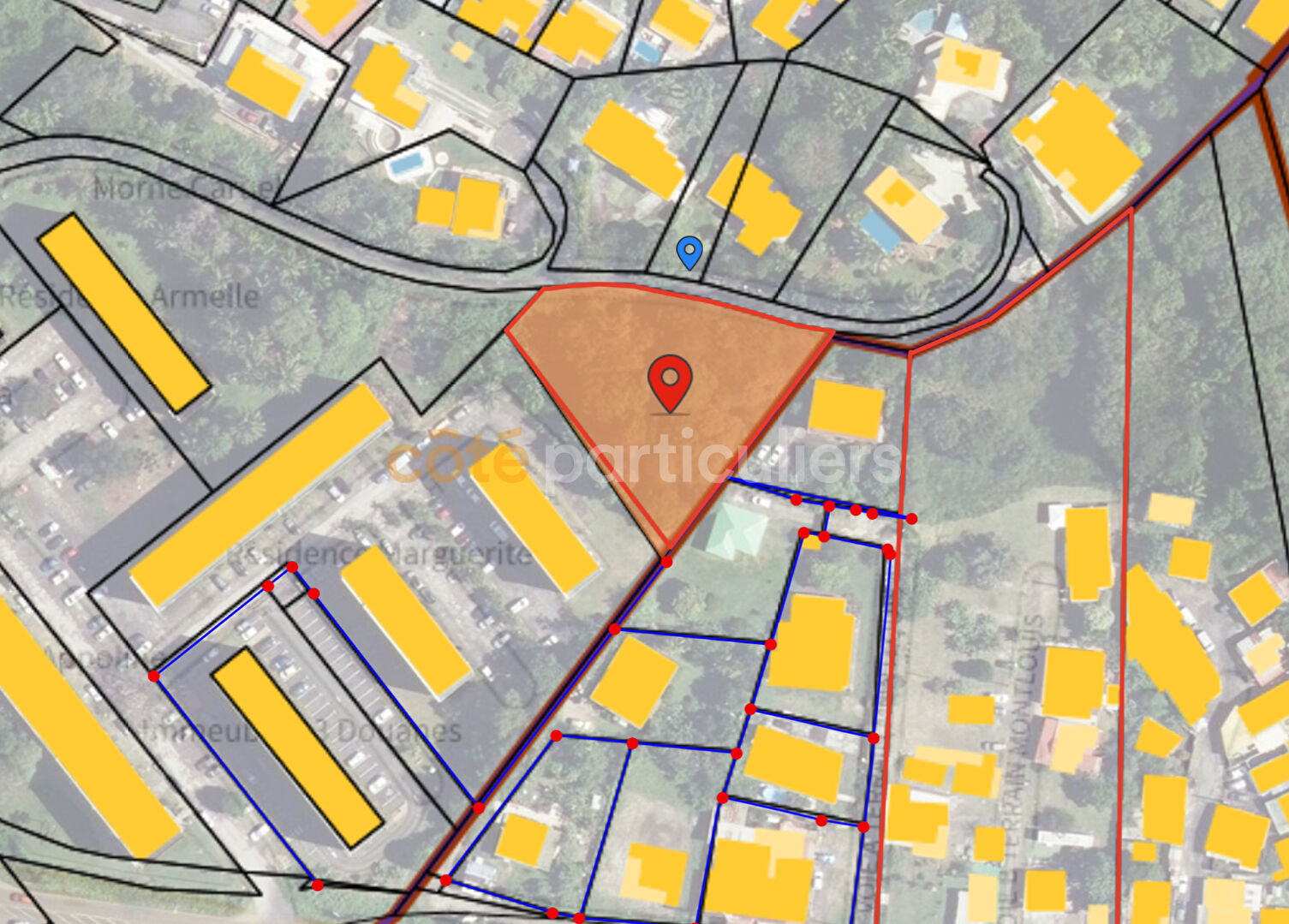 Terrain 2361 m² · à Les Abymes · 2 361 m² · 275 000 €