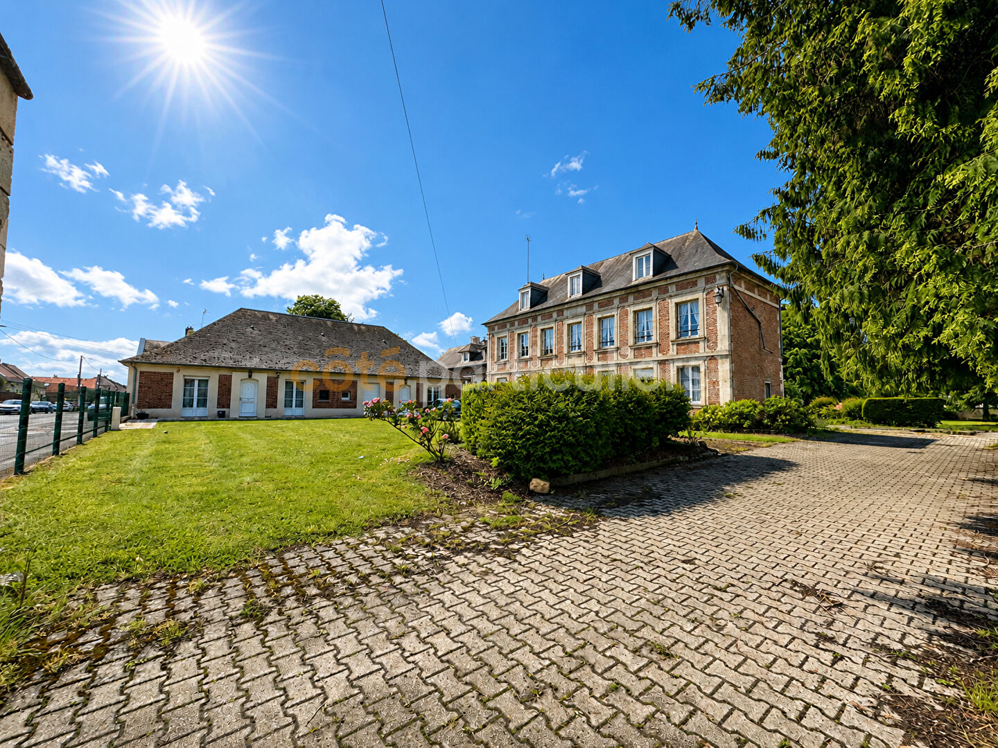 Immeuble 1 pièce 348 m² · à Guiscard · 348 m² · 317 700 €