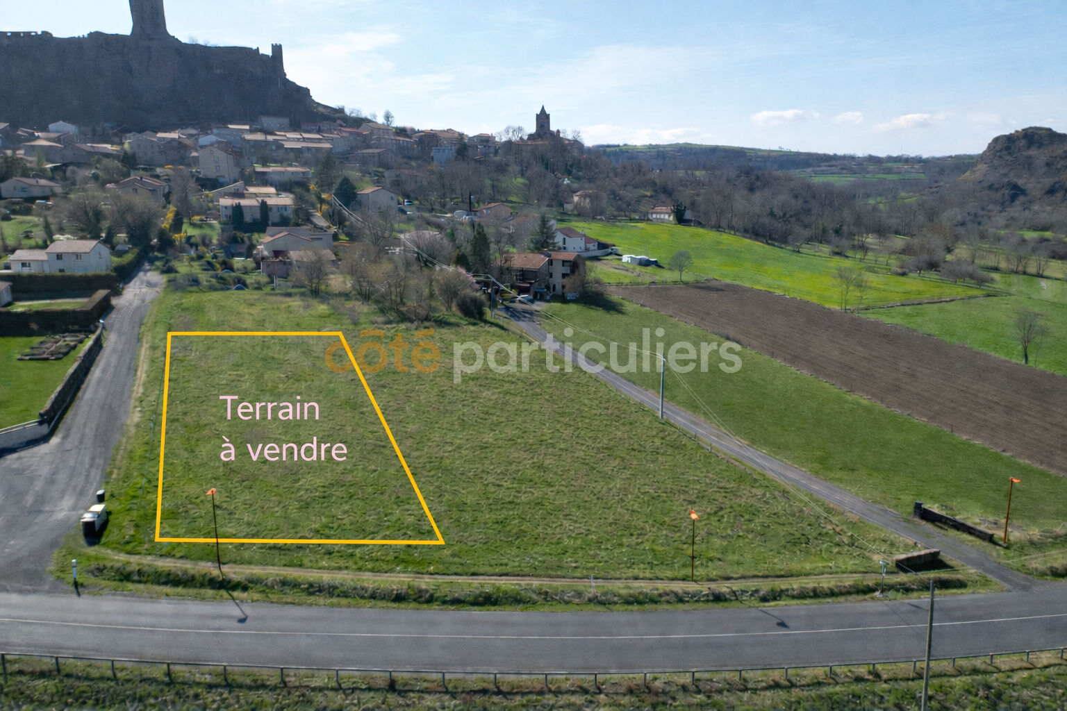 Terrain Polignac 1667 m2