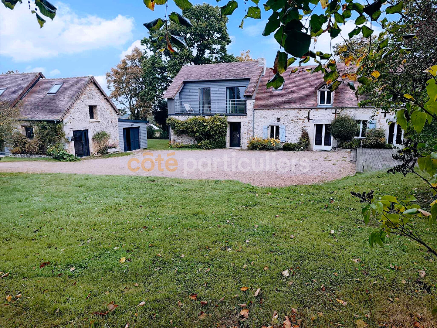 Maison 6 pièces 177 m² · à Saint Pierre du Bu · 177 m² · 318 000 €