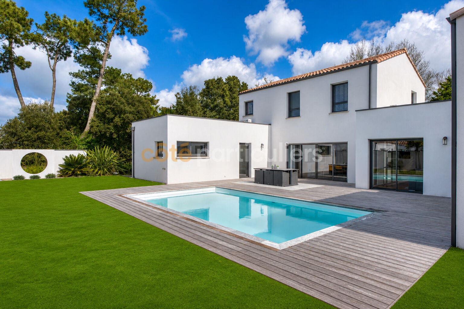 Maison 10 pièces 182 m² · à Saint-Hilaire-de-Riez · 182 m² · 850 000 €